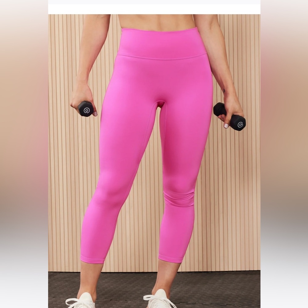 Fabletics Trinity Motion365+ High-Waisted Capri